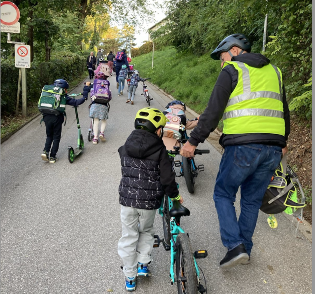 Manchmal muss man eben auch Schieben, um ans Ziel zu gelangen. | Foto: Verena Bernardi