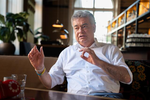 Nach der enttäuschenden Nationalratswahl möchten die Grünen im kommenden Jahr einen inhaltlichen Umbau einleiten. Parteichef Werner Kogler bestätigte am Dienstag, dass es auch zu personellen Veränderungen kommen werde. | Foto: Martin Baumgartner