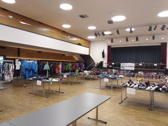 WinterartikelTauschmarkt im VZK Kössen vom Skiclub  | Foto: privat