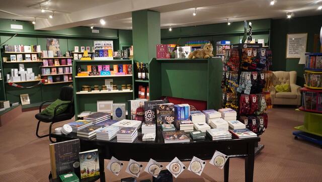 Jedes Buch wurde mit Sorgfalt ausgewählt. | Foto: Johannes Brandner