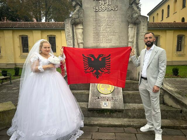 Shpejtim und Nikole Krasniqi gaben sich am 25. Oktober das Ja-Wort. | Foto: privat