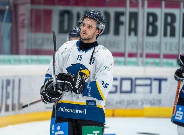 Die Adler mussten knappe Niederlage gegen Zell am See hinnehmen. | Foto: KEC/Schwaninger