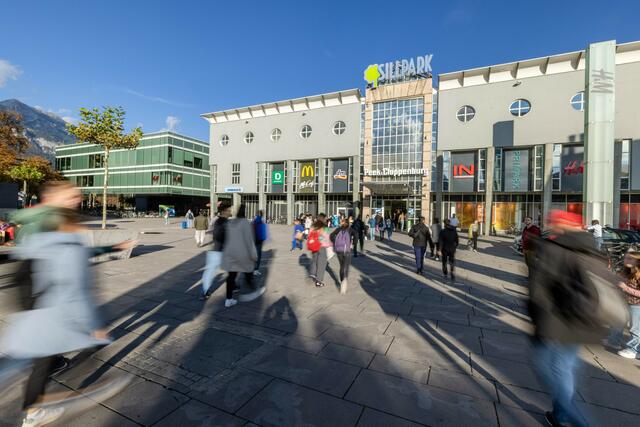 Das Shopping Center SILLPARK kann in vielen Bereichen seine Gäste überzeugen.
 | Foto: Thomas Steinlechner