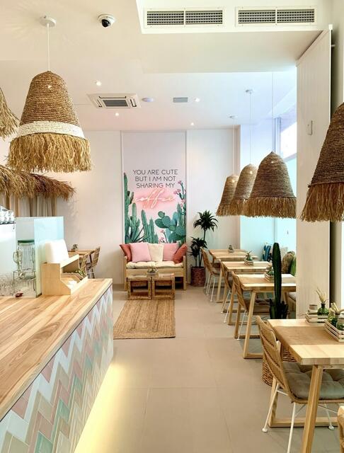 Im Boho-Stil ist das Café eingerichtet und verleiht ein wahres Urlaubsfeeling. Ihre vielen Reisen haben Palic zur Deko inspiriert. | Foto: Coolinarik Café