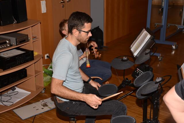 Gospels und Gesänge zum Abend heißt es am Samstag, 23. November 2024, um 19.30 Uhr in der Pfarrkirche Pabneukirchen. Die SchonSoNetten, das Frauenensemble der Liedertafel Pabneukirchen, laden zu ihrem Abendkonzert.  | Foto: Zinterhof