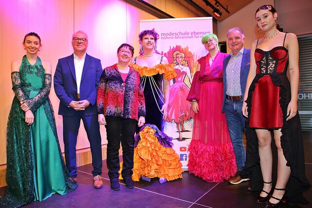 HLA Mode Ebensee: Die Traditionsschule öffnet ihre Türen und bietet Einblicke in die Modeausbildung. | Foto: Hörmandinger