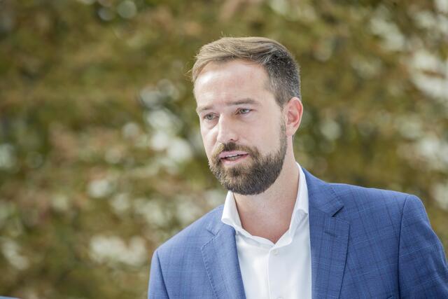 LH-Stv. Stefan Schnöll spricht vom Kernstück des Gesamtkonzeptes. | Foto: Franz Neumayr