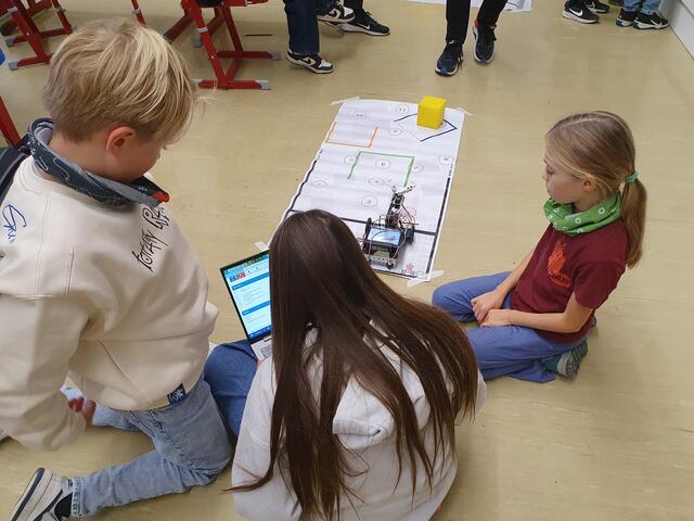 Begeisterung und Konzentration bei den Workshops im BRG Steyr | Foto: BRG Steyr