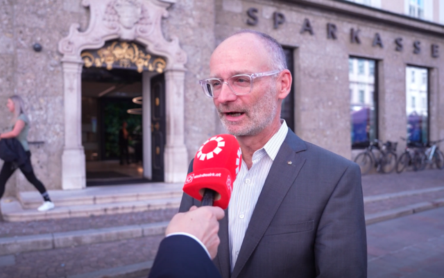 "Sparen bleibt zeitlos, die jüngere Generation definiert aber das ‚Wie‘ neu. Es liegt an uns, das Thema Sparen in die Welt und Sprache der Digital Natives zu übersetzen“, betont Paulweber.  | Foto: MeinBezirk Salzburg