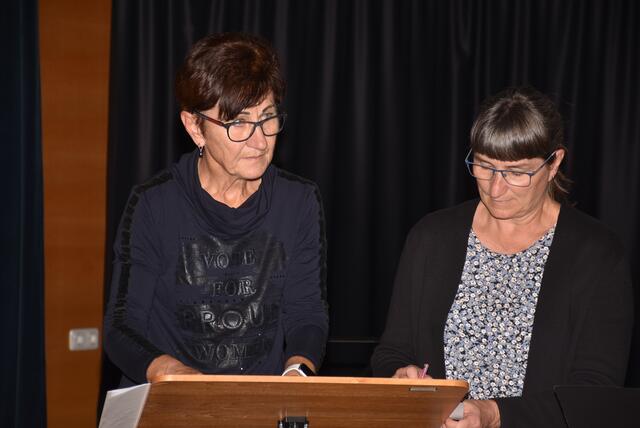 Gospels und Gesänge zum Abend heißt es am Samstag, 23. November 2024, um 19.30 Uhr in der Pfarrkirche Pabneukirchen. Die SchonSoNetten, das Frauenensemble der Liedertafel Pabneukirchen, laden zu ihrem Abendkonzert.  | Foto: Zinterhof