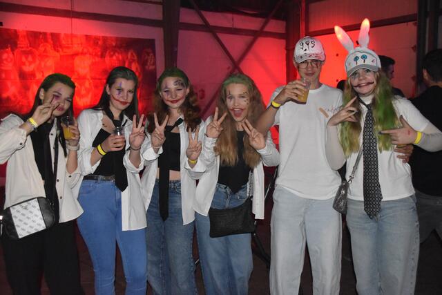 Auch die Jokerinnen hatten in Begleitung ihren Spaß. | Foto: Michael Strini