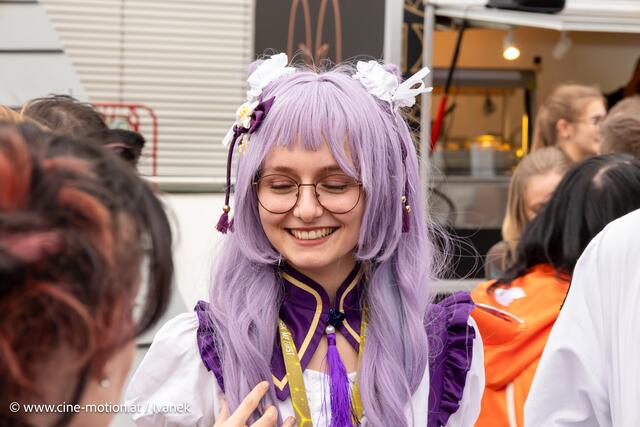 Cosplayerin Keqing aus Genshin Impact. | Foto: www.cine-motion.at / Ivanek