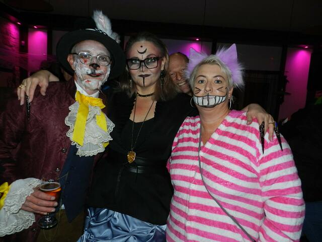 HORST  Reschreiter,, Melanie Stehlik, Sandra Reschreiter Genossen den  Grusel- Coktail und das Schlemmer Buffet