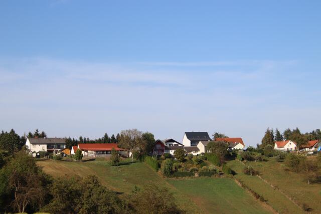 Ziel der Volksbefragung am 10. November wäre gewesen, die Meinung der Bevölkerung zur heftig umstrittenen Einführung von Straßennamen in Hackerberg einzuholen. | Foto: Martin Wurglits