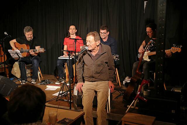 "Ein Loblied auf das Christkind noch vor der Bescherung, das auch den größten Weihnachtsmuffel in Weihnachtsstimmung versetzt." | Foto: Marco Macheiner