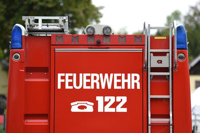 Die FF Tux rückte aus um den Brand endgültig zu löschen.  | Foto: Archiv