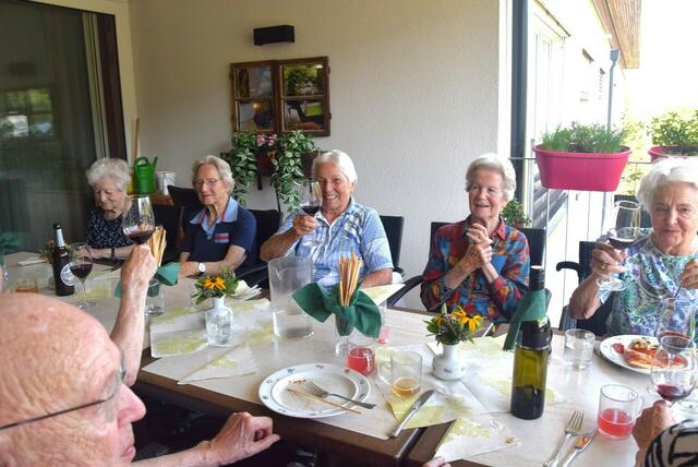 Auch Themenabende wie hier ein italienischer Abend sind äußerst beliebt. | Foto: Prielgut