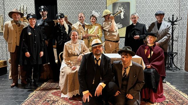 Die Theatergruppe Oberfellabrunn spielte, als wären hier lauter Profis am Werk. | Foto: Alexandra Goll