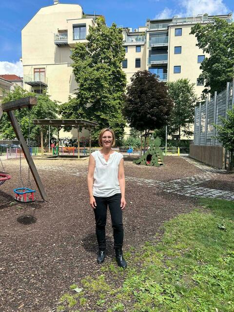 Bezirksvorsteherin Lea Halbwidl (SPÖ) lud im Juni mit der Agenda Wieden in den Rubenspark.  | Foto: BV 4