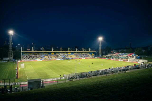 Auf der Hohen Warte hat man Grund zur Freude - unter anderem im neuen VIP-Zelt. | Foto: First Vienna FC 1894