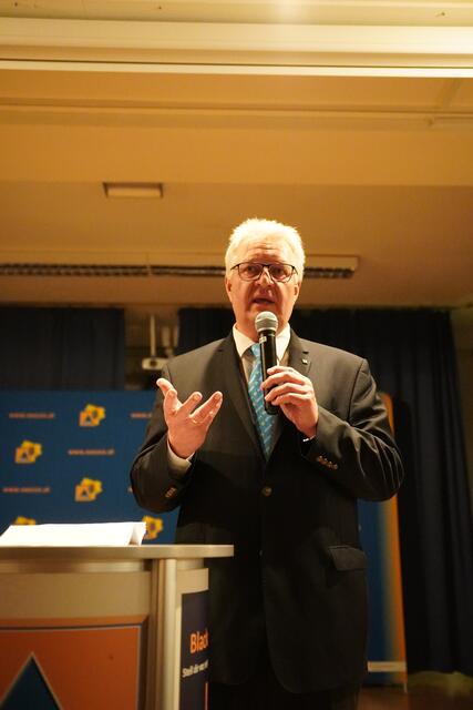 Christoph Kainz, Präsident des Zivilschutzverbandes NÖ, bei der Eröffnungsrede.