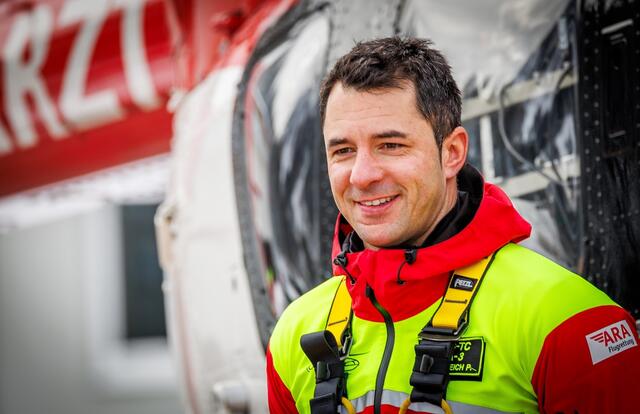 Stationsleiter des ARA 3 Stützpunkts am Nassfeld, Phillip Heidenreich | Foto: ARA Flugrettung ©