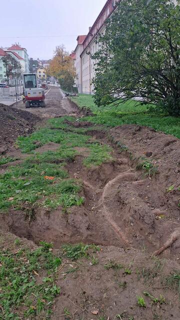 Eine Baustelle in der Deutschordenstraße bereitet dem Penzinger Gerhard Kuchta Sorgen.  | Foto: Gerhard Kuchta