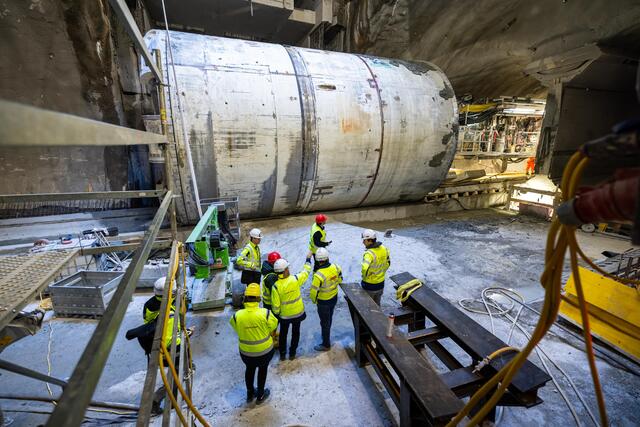 Die Tunnelvortriebsmaschine im Notausstieg Reinprechtsdorfer Straße. | Foto: Wiener Linien/Simon Wöhrer