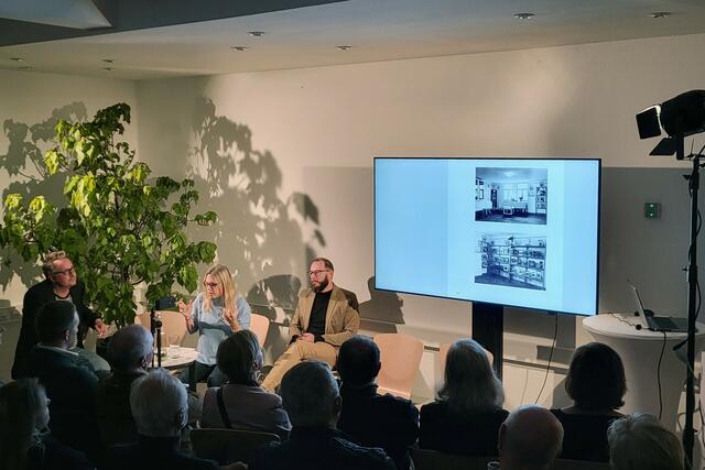 Die Historiker Ralf Lechner Stephanie Kaiser und Gregor Holzinger von der Gedenkstätte Mauthausen stellten die umfangreiche neue Dokumentation zum KZ-Gusen vor. | Foto: Eckhart Herbe