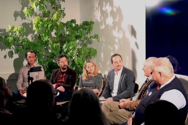 Gusen-Experten: Bernhard Mühleder, Christian Dürr, Julia Mayr, Bertrand Perz und Rudolf Haunschmied im Gespräch mit Moderator Manfred Wolf. | Foto: Eckhart Herbe
