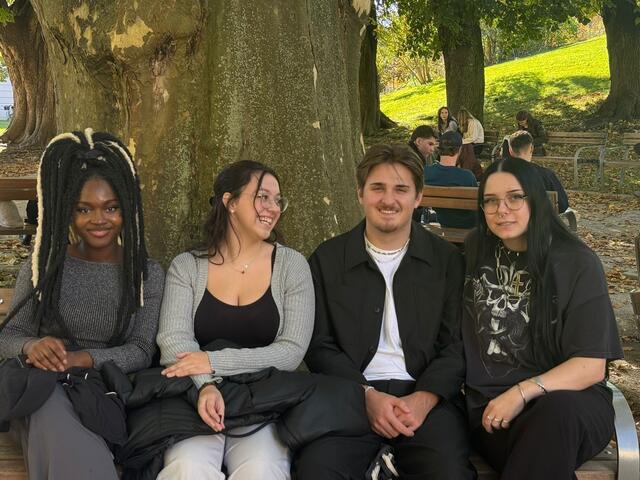 Am Foto: Blessing Mannhart, Anastasia Onica, Nikolaus List, Julia Plomberger. | Foto: HAK.HAS Neumarkt