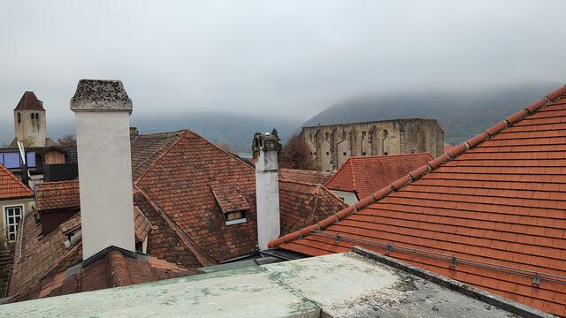 Über den Dächern der Stadt, rechts hinten das Klarissenkloster... | Foto: I.Wozonig