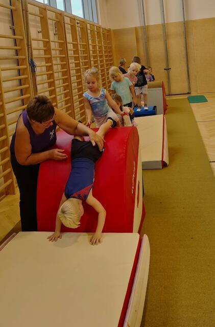 Kleinkinderturnen beim Atus Köflach, immer eine aufregende Sache. | Foto: Atus Köflach