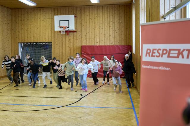 An zehn neuen Schulen wird das Projekt "Respekt: Gemeinsam stärker" umgesetzt.  | Foto: Stadt Wien/Markus Wache