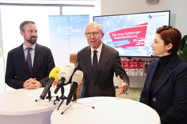„Wir haben jetzt die letzte Chance das umzusetzen - wenn nicht, geht die Milliarde des Bundes woanders hin“, so der Landeshauptmann. | Foto: Land Salzburg / Franz Neumayr