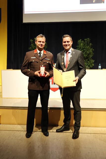 Jerome Stocker und Christoph Kaufmann. | Foto: Stadtgemeinde Klosterneuburg/Lutz