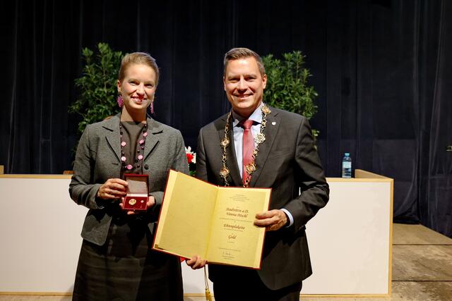 Verena Pöschl und Christoph Kaufmann. | Foto: Stadtgemeinde Klosterneuburg/Lutz