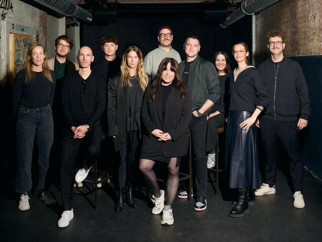 Der neue CCA-Vorstand v.l.n.r: Maggie Felgenhauer, Max Schnürer, Simon Pointner, Lukas Fliszar, Almut
Becvar, Matthias Bayr, Jacky Hamid, Christian Hellinger, Natascha Triebl, Judith Kroisleitner &amp; Reinhard Schwarzinger (Geschäftsführer CCA Creativ Club Austria). | Foto:  Creativ Club Austria/Belinda Thaler