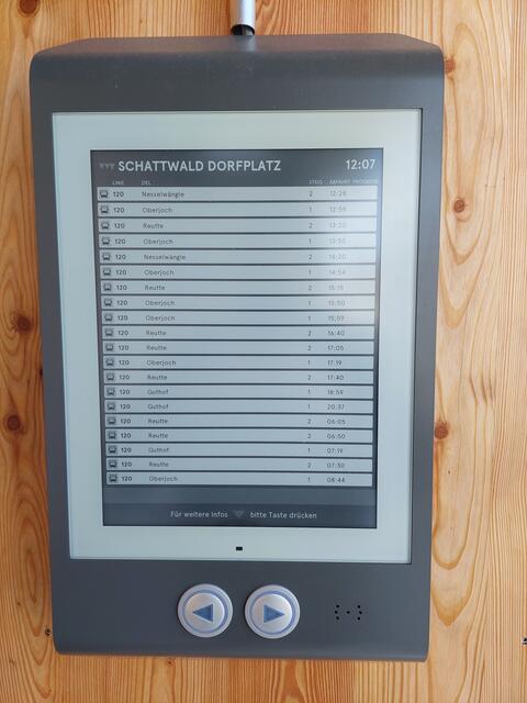 Mit den modernen digitalen Displays wird der öffentliche Verkehr in Tulfes transparenter und benutzerfreundlicher. | Foto: VVT