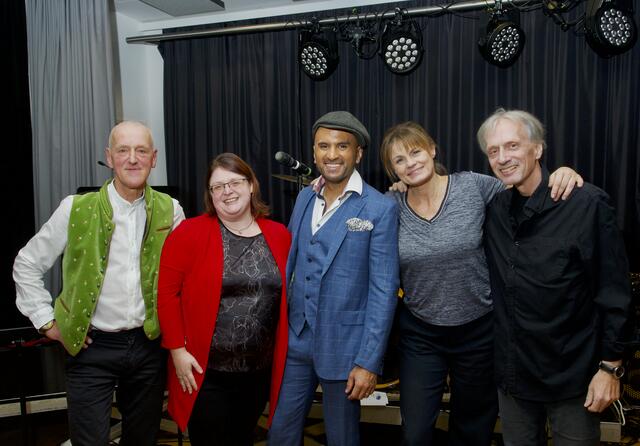 Schani Gager, Sabine Zenz, Eric Papilaya, Eva Maria Marold und Mikulec Goran.
