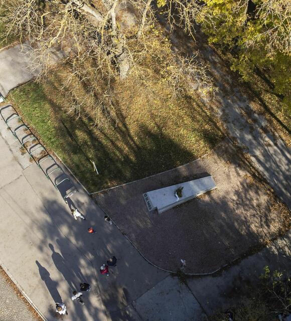 Seit 2013 bemüht man sich im Bezirk für ein Denkmal. Entwürfe wurden bereits abgelehnt.  | Foto: Stadt Wien/Bubu Dujmic