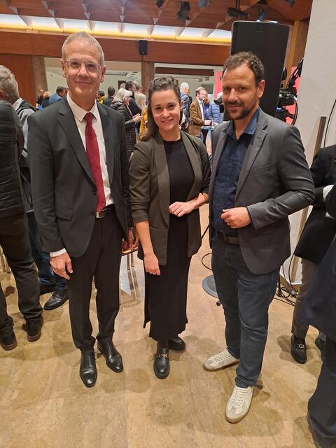 Europarechtsexperte Walter Obwexer aus Mieders, Daniela Schmiderer vom ORF und der Wipptaler Planungsverbandschef Florian Riedl | Foto: Lorenzatto