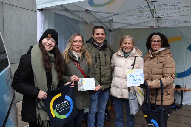 Kristina Enne, Franziska Simmer, Martin Ruhrhofer, Edith Kendler und Hannelore Mayrhofer waren mit dabei.