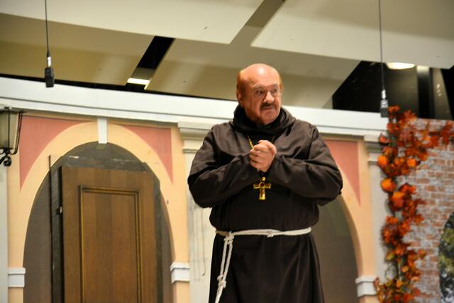 Vater Tobias  (Toni Steger) | Foto: Peter Taurer