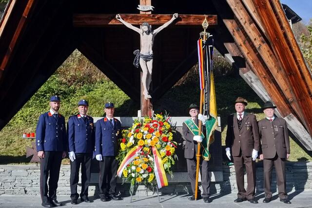 Traditionelle Kranzniederlegung in St. Urban. | Foto: Gemeinde St. Urban