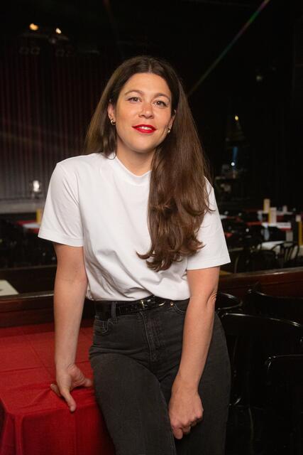 Verena Titze ist mit der Kunst glücklich und endlich angekommen. | Foto: Dominik Geiger