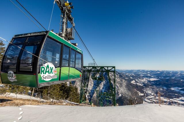 Die Rax-Seilbahn wird überprüft. | Foto:  Arthur Michalek / Scharfegger’s Raxalpen Resort