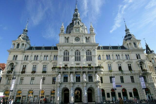 Die Politiker im Rathaus neigen zu Kompetenzüberschreitungen. | Foto: Graz Tourismus