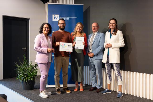 Das Gymnasium St. Johann erhielt das MINT-Siegel. | Foto: Gymnasium St. Johann