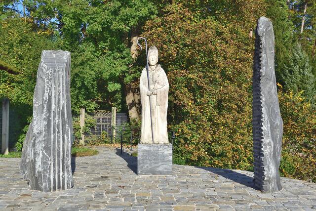 1000 Jahre Gleiß: Gedenkplatz bei der Burgruine Gleiß in der Marktgemeinde Sonntagberg | Foto: Hans-Peter Kriener